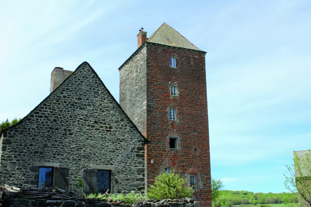 Gîte d'étape La Tour des Anglais